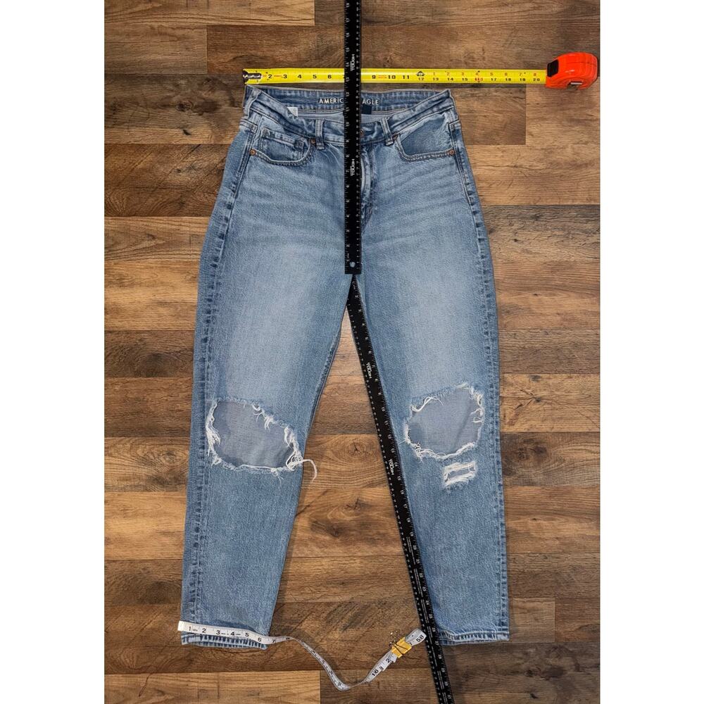 American Eagle women’s STRIGID distressed mom jeans - Picture 10 of 16